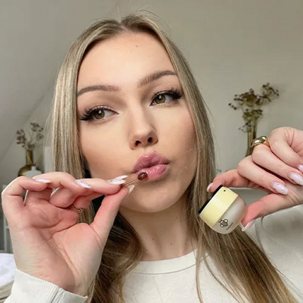 Review by Kübra